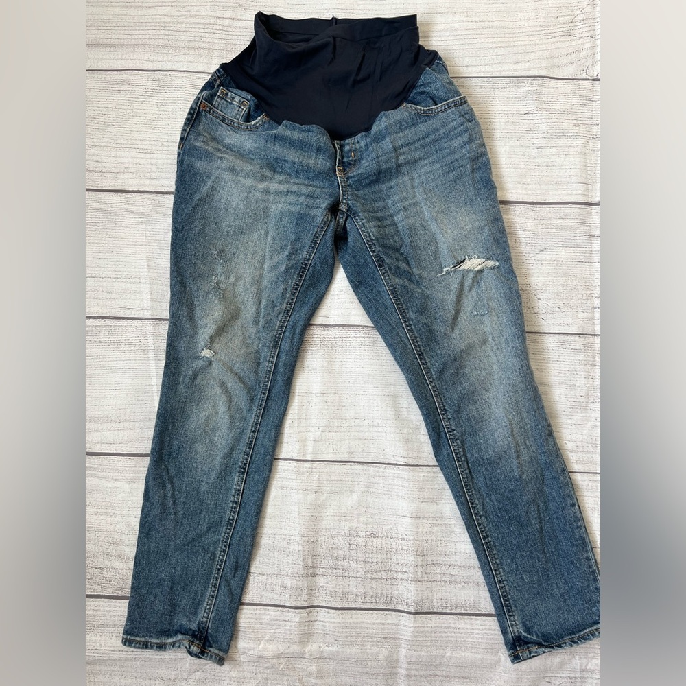 Old Navy Maternity Boyfriend Jeans